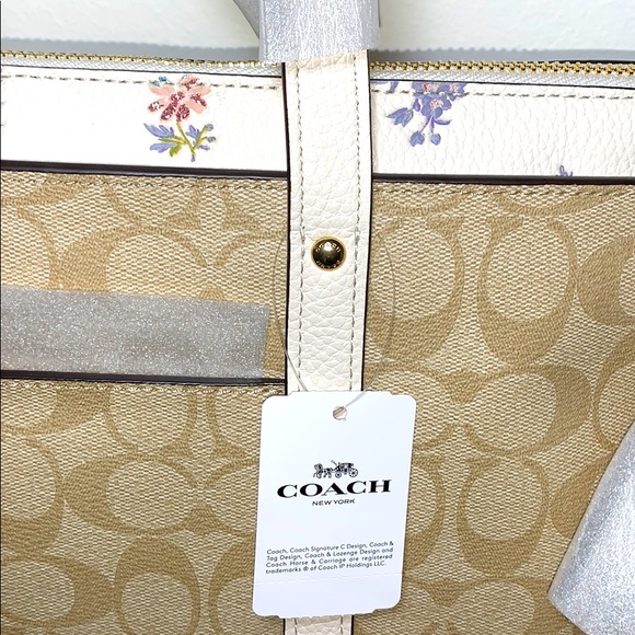 Coach May Tote Signature Canvas Dandelion Flrl Pnt - Picture 14 of 16